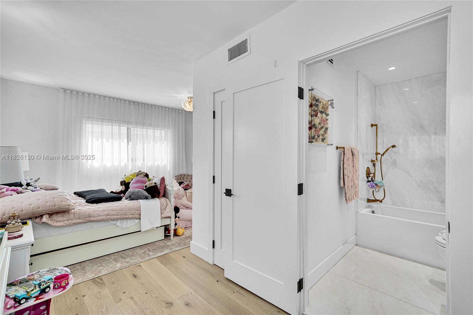 PARK VIEW ISLAND - Residential