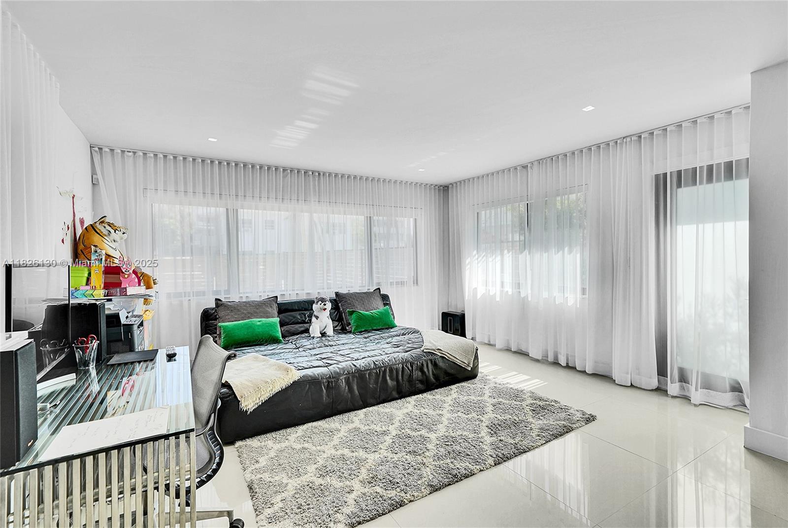 PARK VIEW ISLAND - Residential