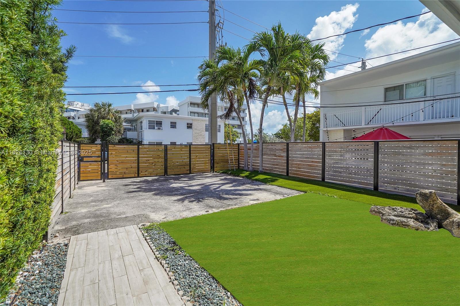 PARK VIEW ISLAND - Residential