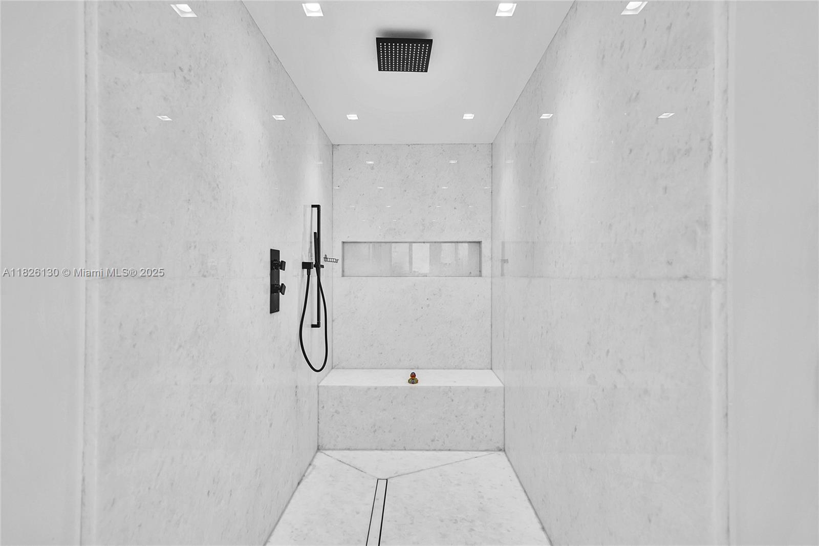 PARK VIEW ISLAND - Residential