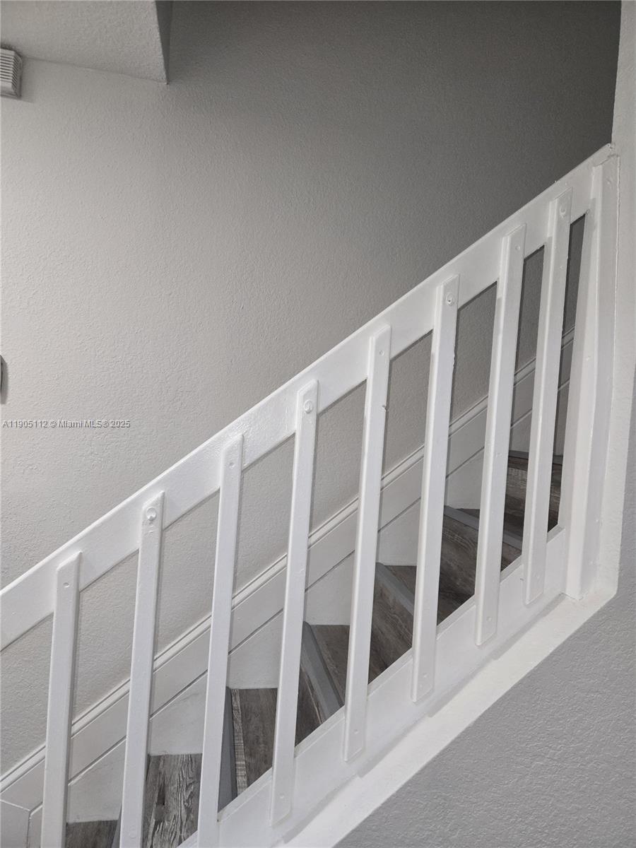 TERRAZAS DEL SOL CONDO - Residential