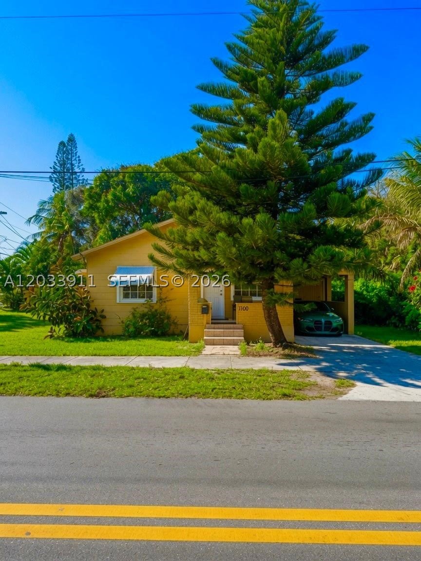 1100 N 24th Ave, Hollywood FL 33020