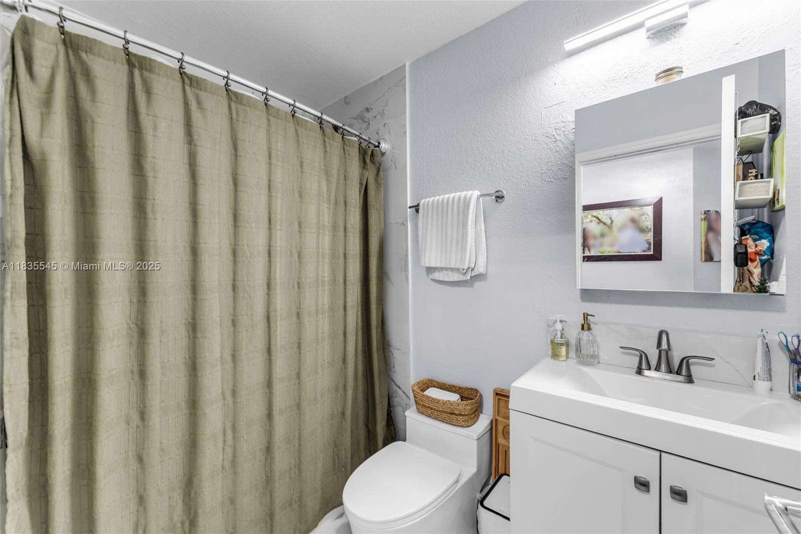 CENTURY PARK CONDO NO 2 - Residential