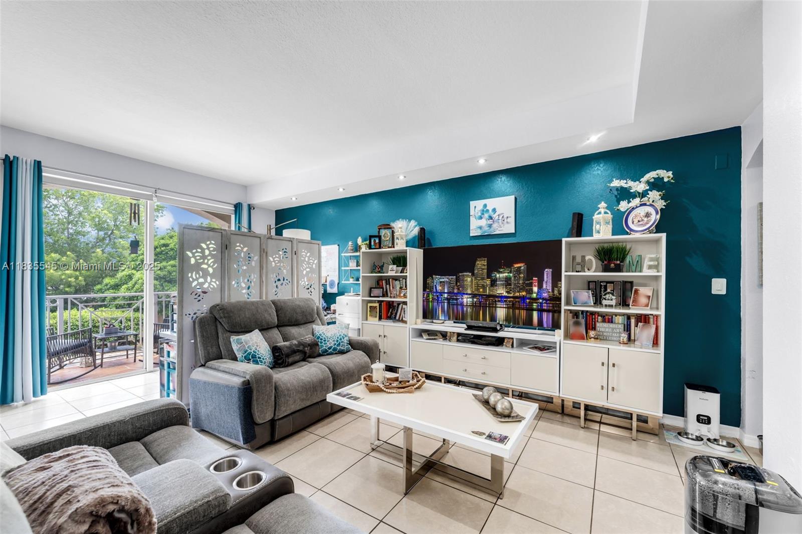 CENTURY PARK CONDO NO 2 - Residential