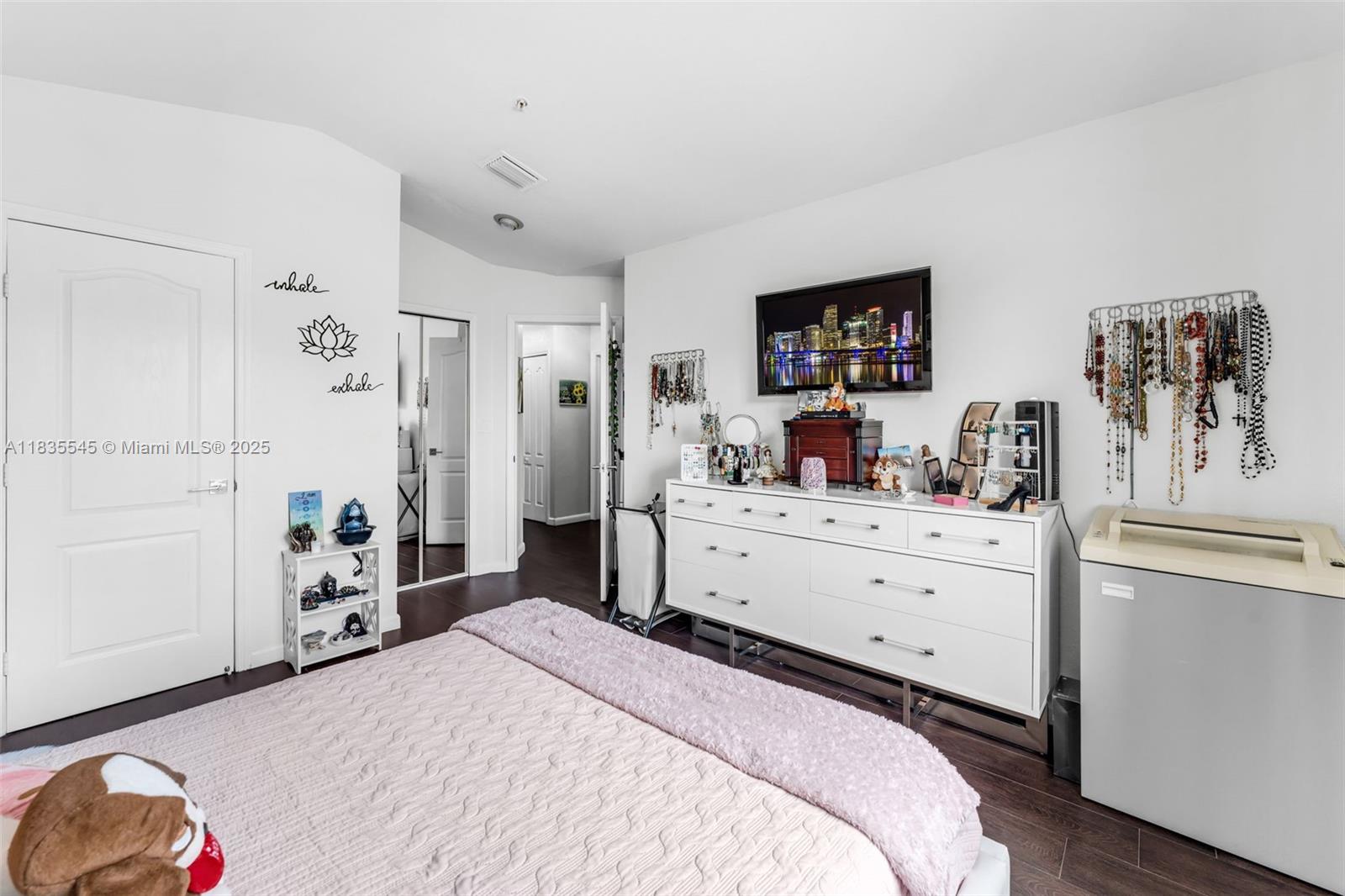 CENTURY PARK CONDO NO 2 - Residential