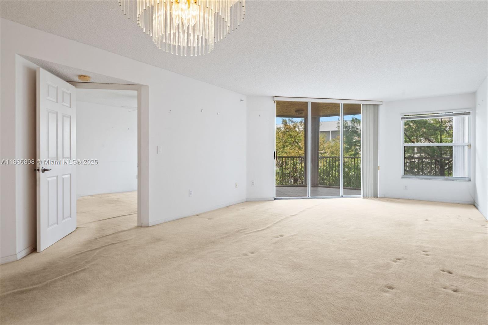 GRANVILLE CONDOMINIUM - Residential