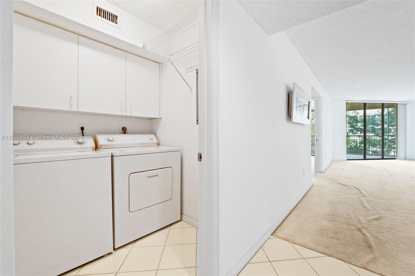 GRANVILLE CONDOMINIUM - Residential