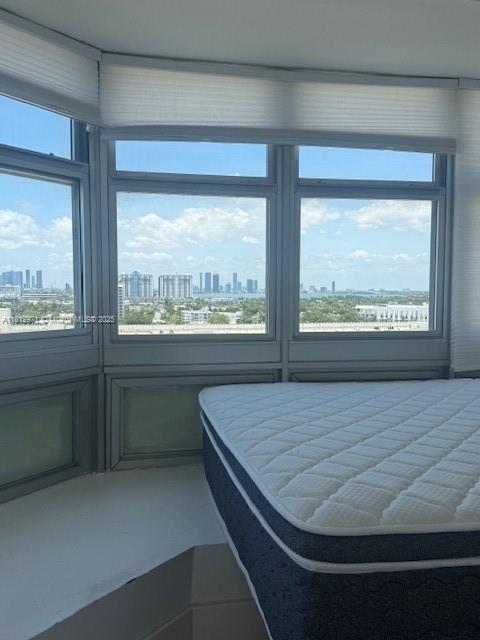 OCTAGON TOWERS I CONDO - Residential Lease