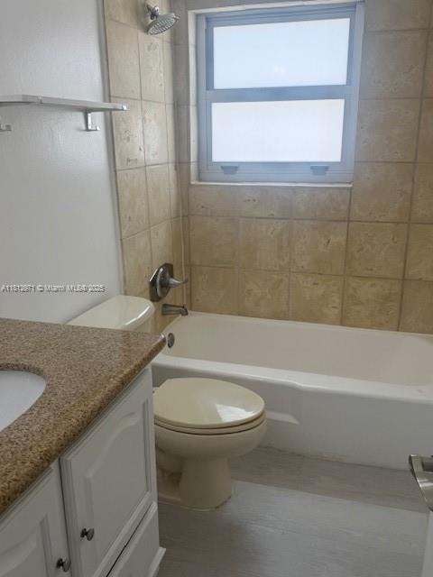 OCTAGON TOWERS I CONDO - Residential Lease