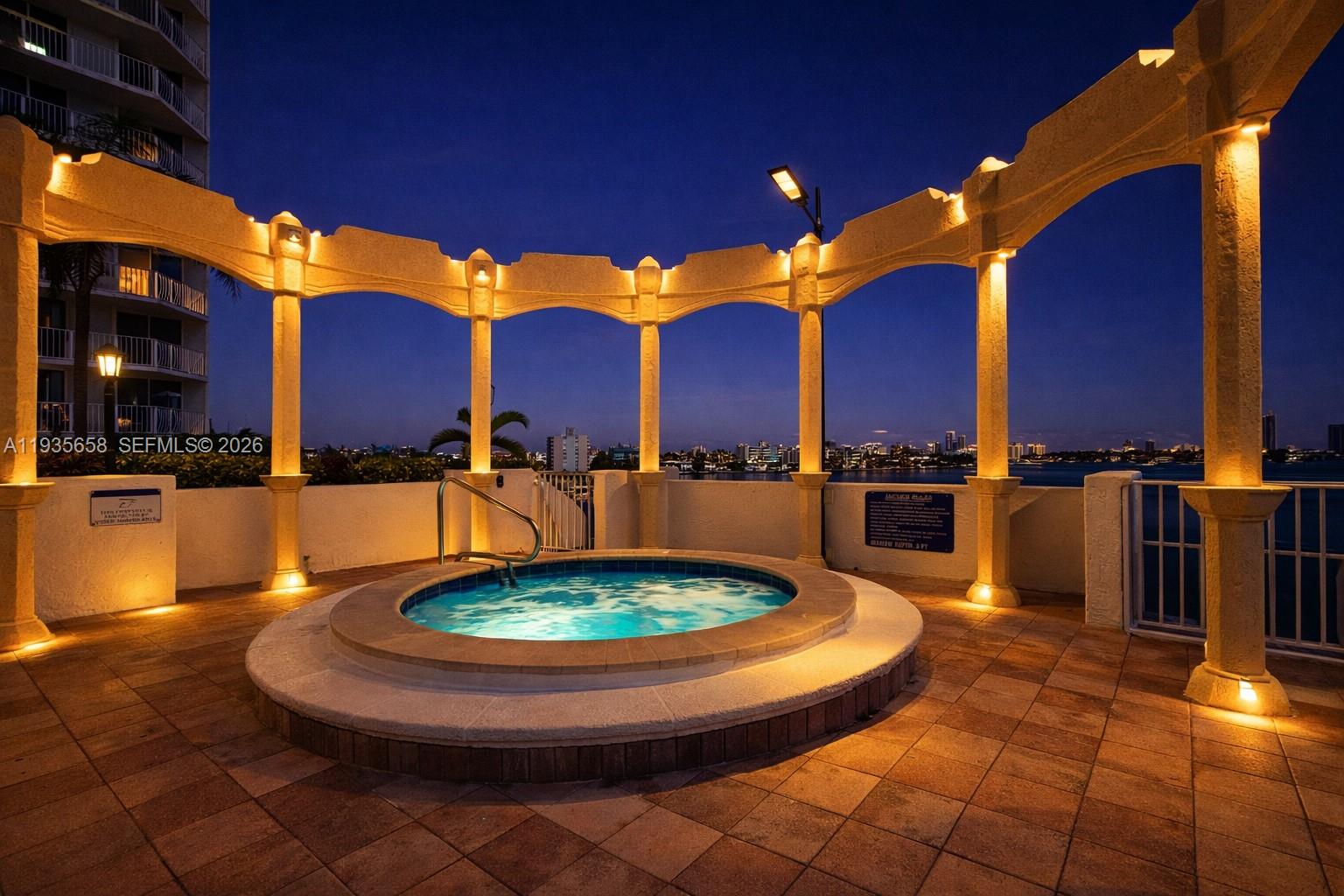 THE GRANDVIEW PALACE COND - Residential