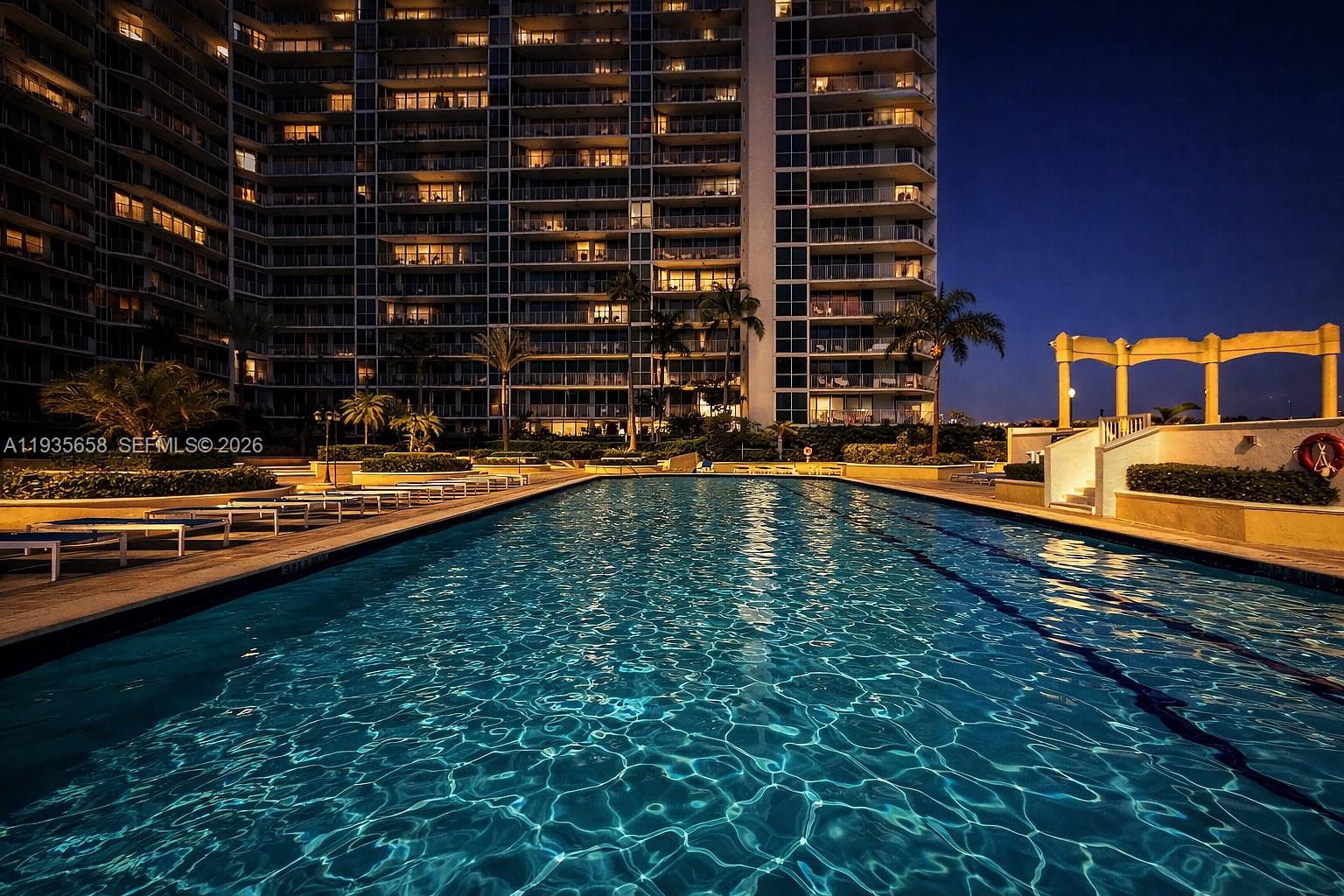 THE GRANDVIEW PALACE COND - Residential