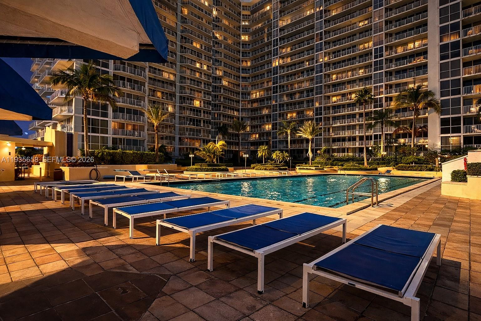 THE GRANDVIEW PALACE COND - Residential