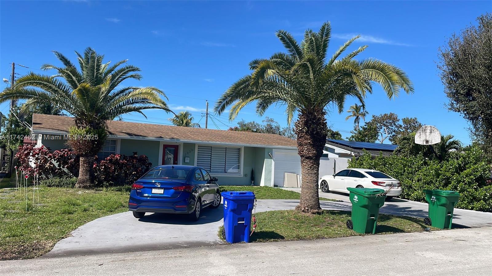 Beautiful 4-Bedroom, 3-Bathroom Home for Sale in Miramar, FL - Ideal Investment or Family Living!
Located in the evolving city of Miramar, this gorgeous 4-bedroom, 3-bathroom property offers everything you need for comfortable living or as an exceptional investment opportunity. With two in-law quarter homes, it provides extra space and privacy for extended family or potential rental income.
The spacious patio features a private pool and a bar area, perfect for entertaining guests or enjoying the afternoon.
Close to major highways, making commuting a breeze, Convenient access to local stores, restaurants, and amenities.
This home offers both style and convenience. Don't miss out on this incredible opportunity in one of Florida's most sought-after cities!