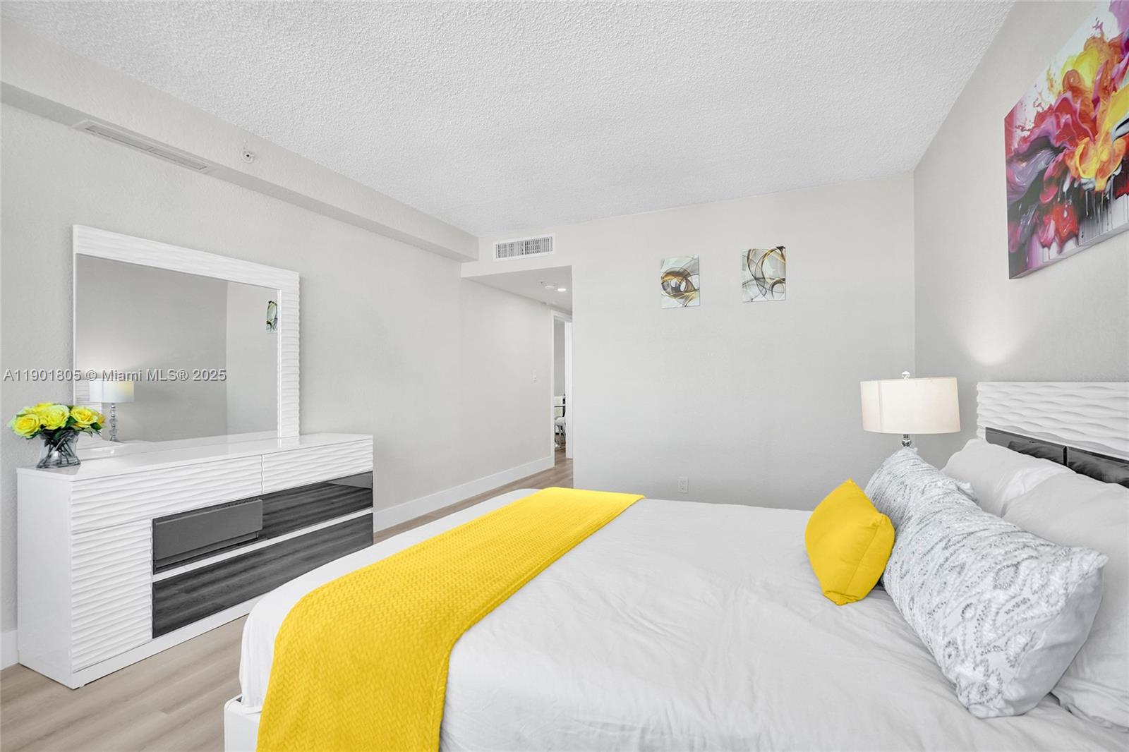 WAVE CONDO - Residential Lease