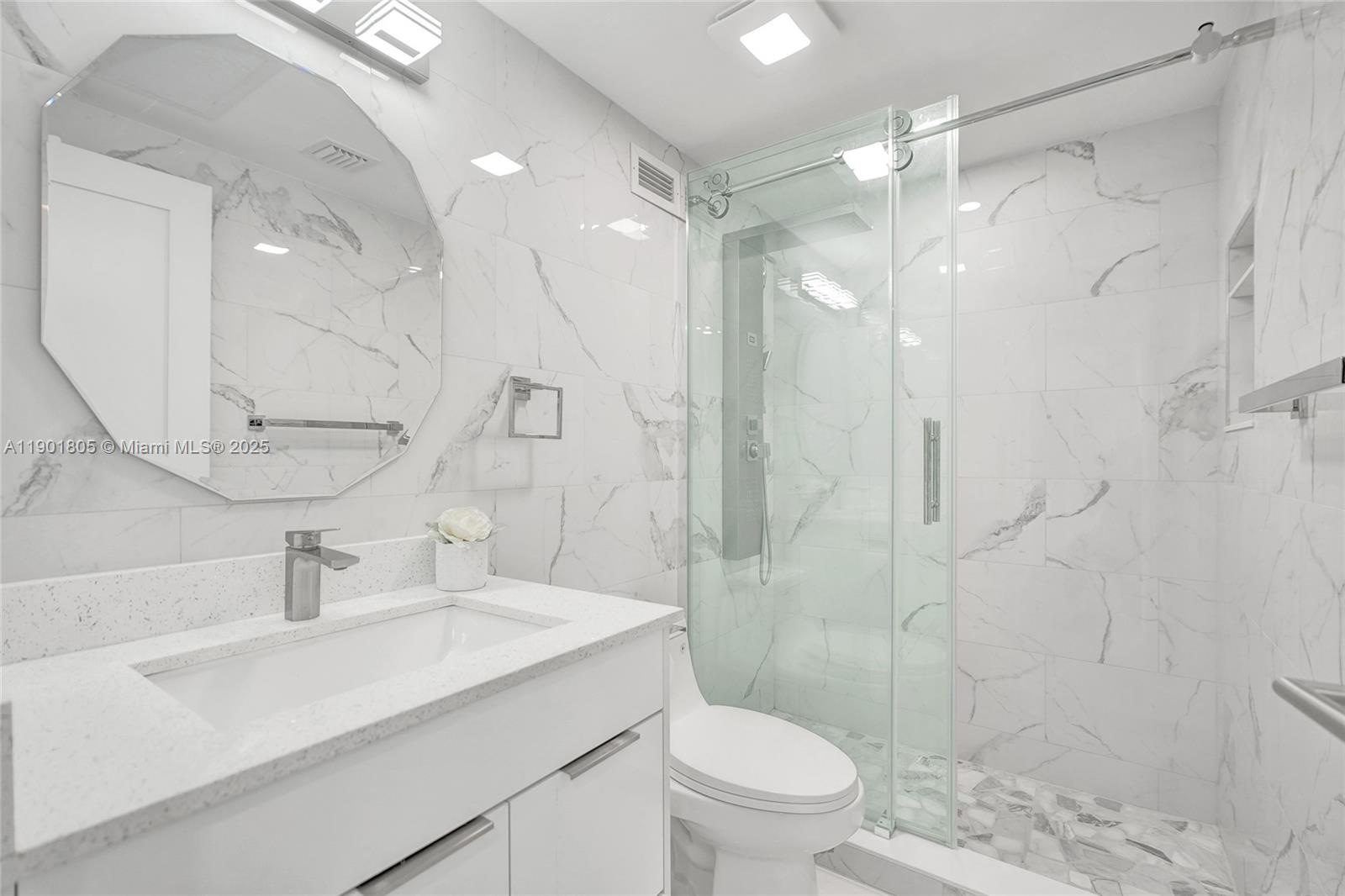 WAVE CONDO - Residential Lease