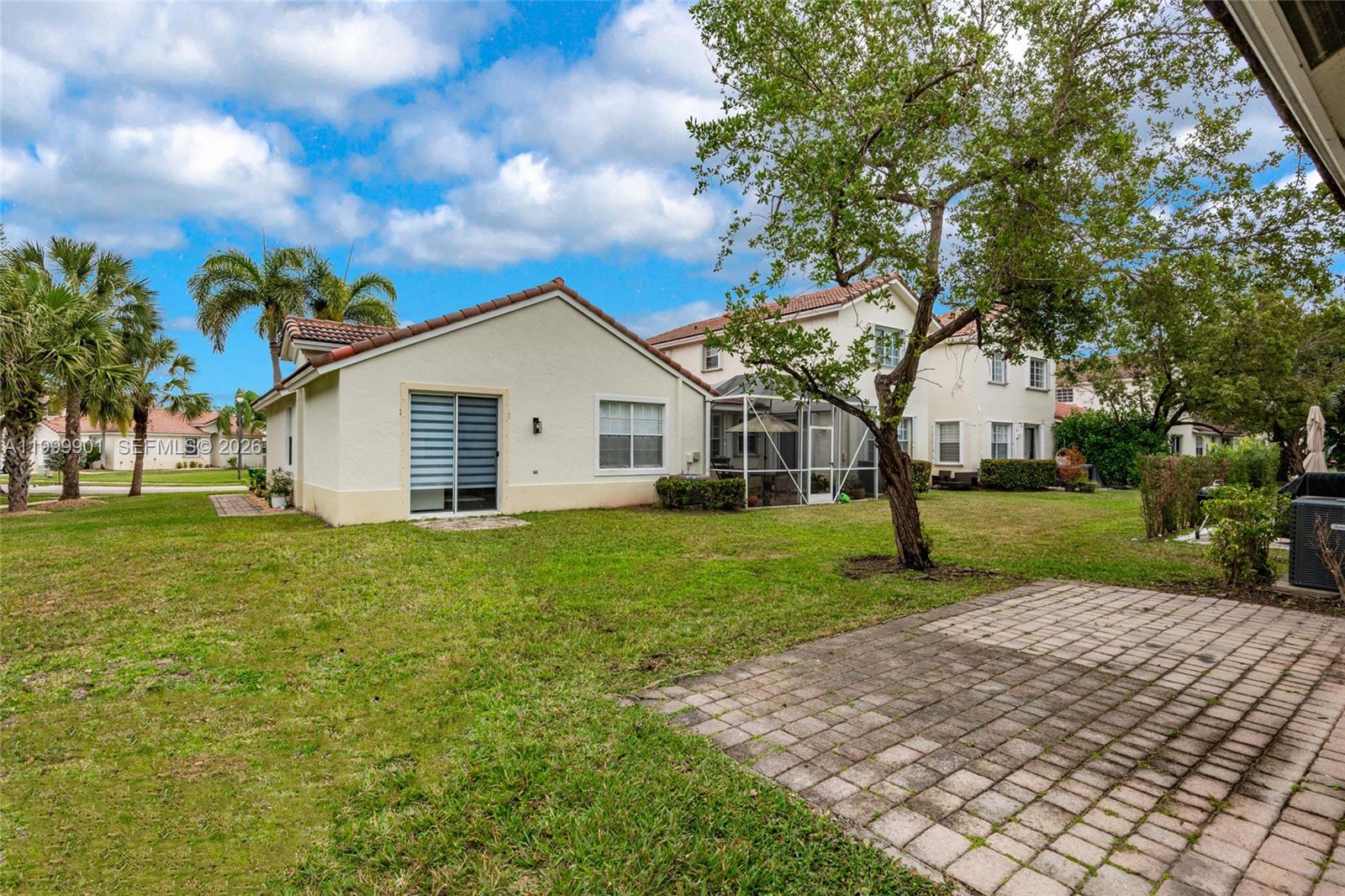 PARCEL D AT SUNSET LAKES - Residential Lease