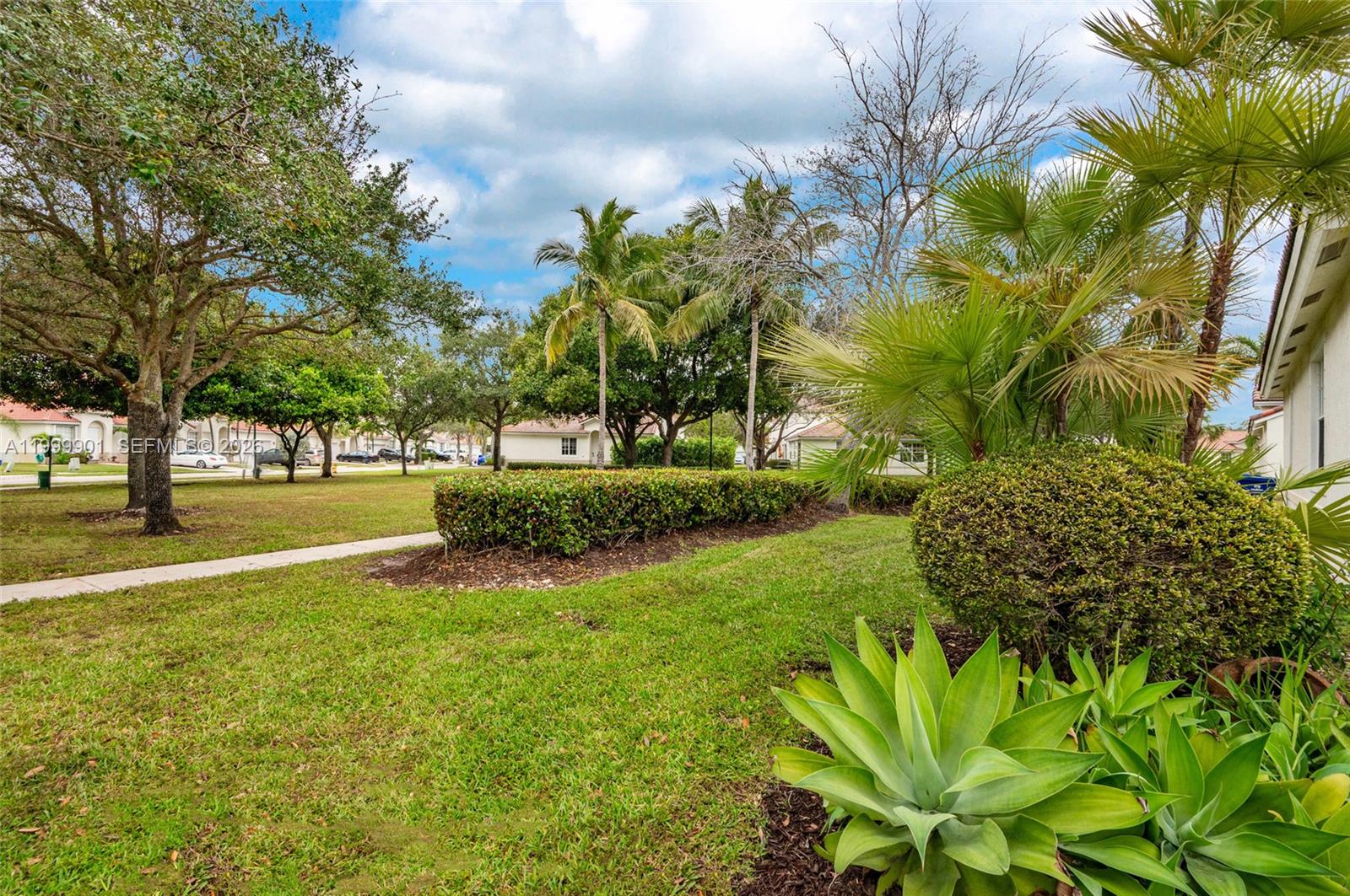 PARCEL D AT SUNSET LAKES - Residential Lease