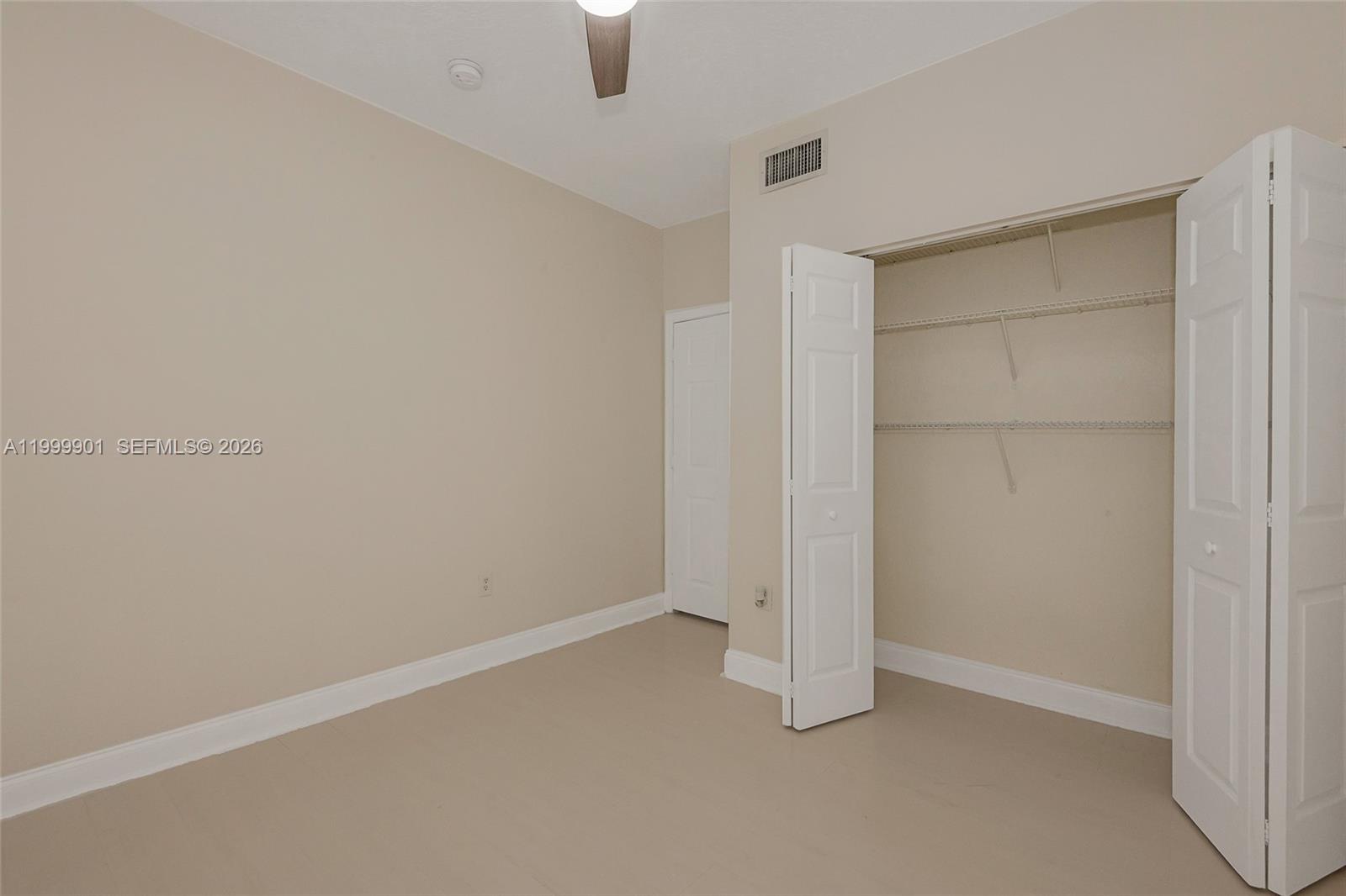 PARCEL D AT SUNSET LAKES - Residential Lease