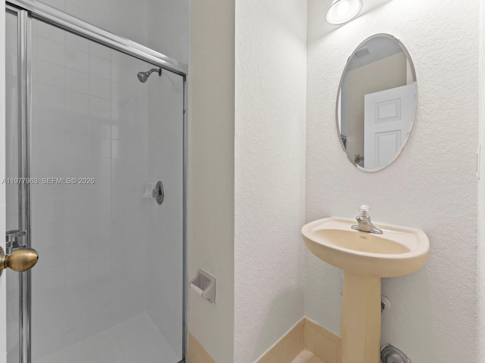 KEYS GARDEN - Residential