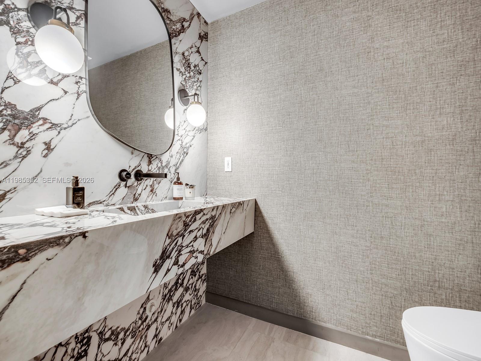 ROYAL PALM HARBOR 1ST ADD - Residential