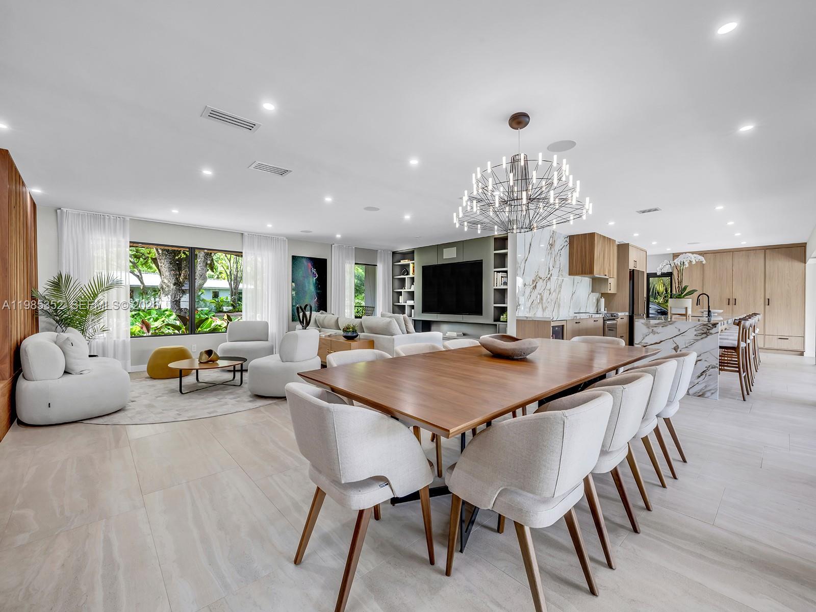 ROYAL PALM HARBOR 1ST ADD - Residential