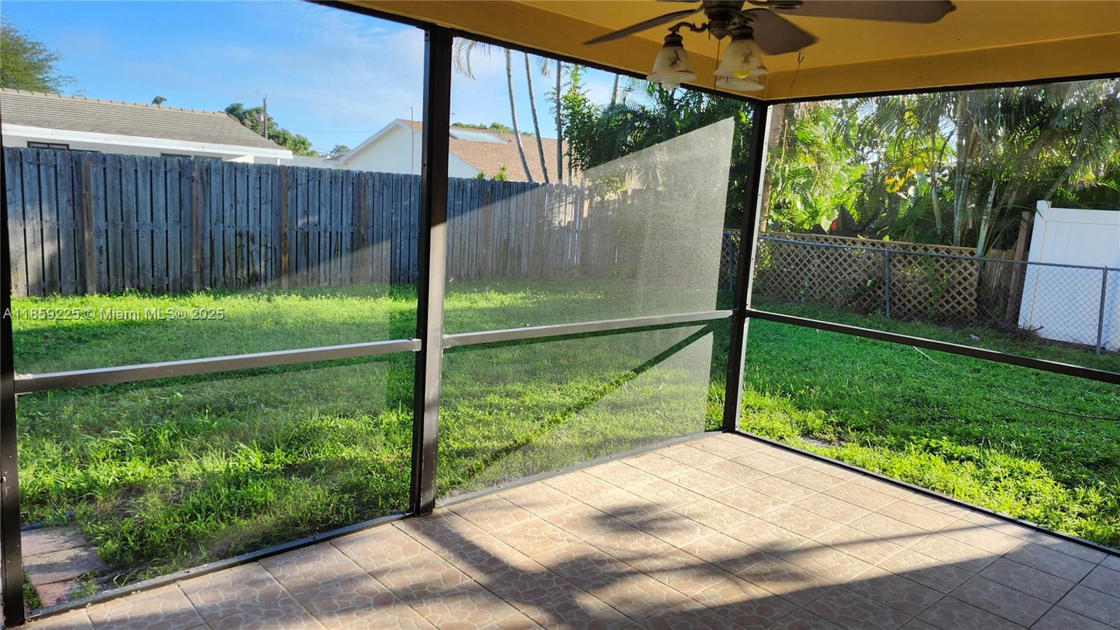 UNIVERSITY PARK COUNTRY C - Residential Lease