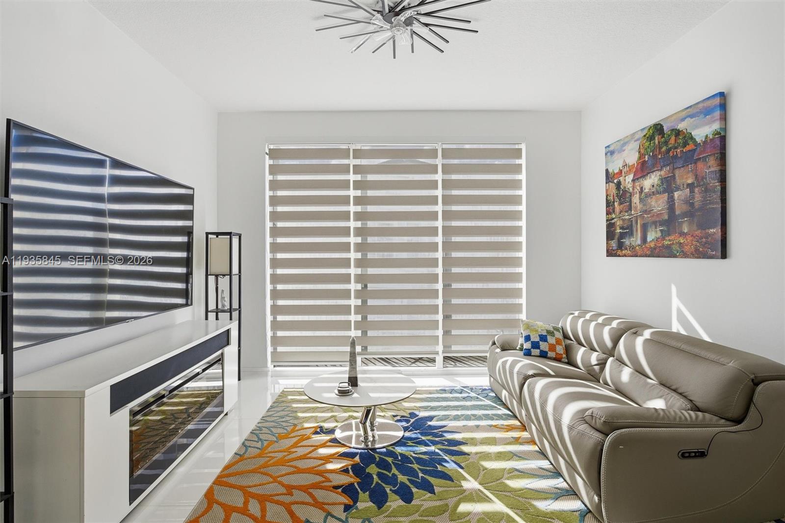 VERANDA CONDO - Residential