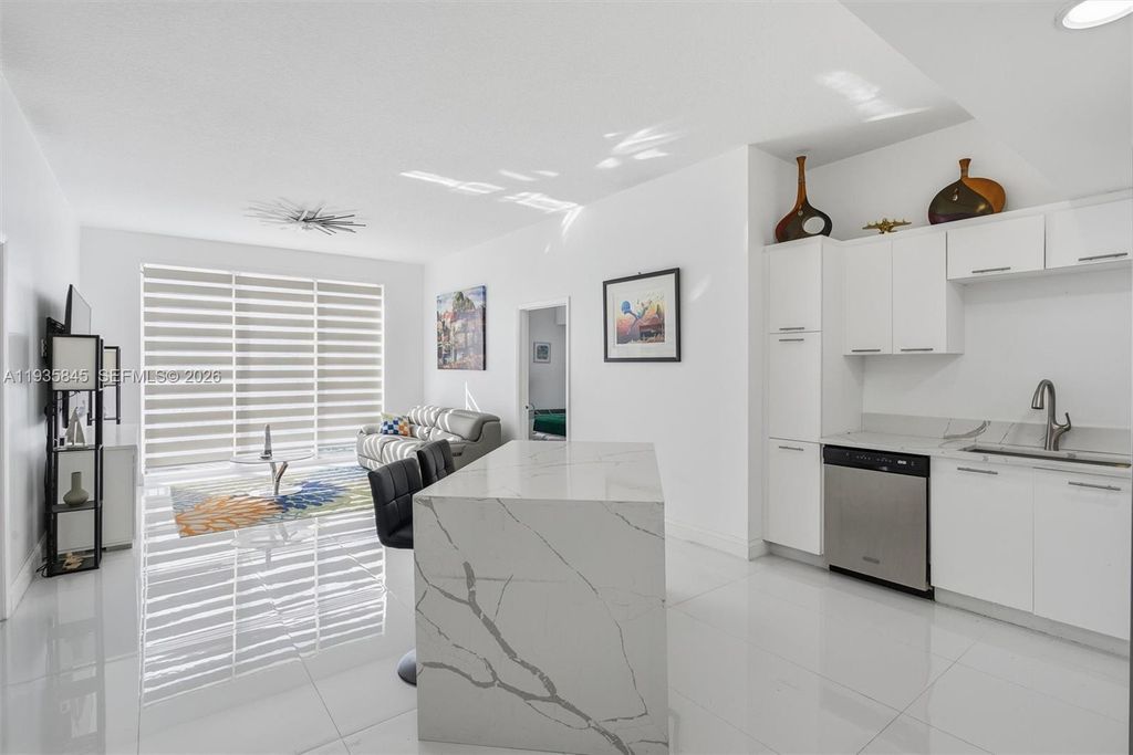 Photo of 510 NW 84th Ave #642, Plantation, FL 33324 (MLS # A11935845)