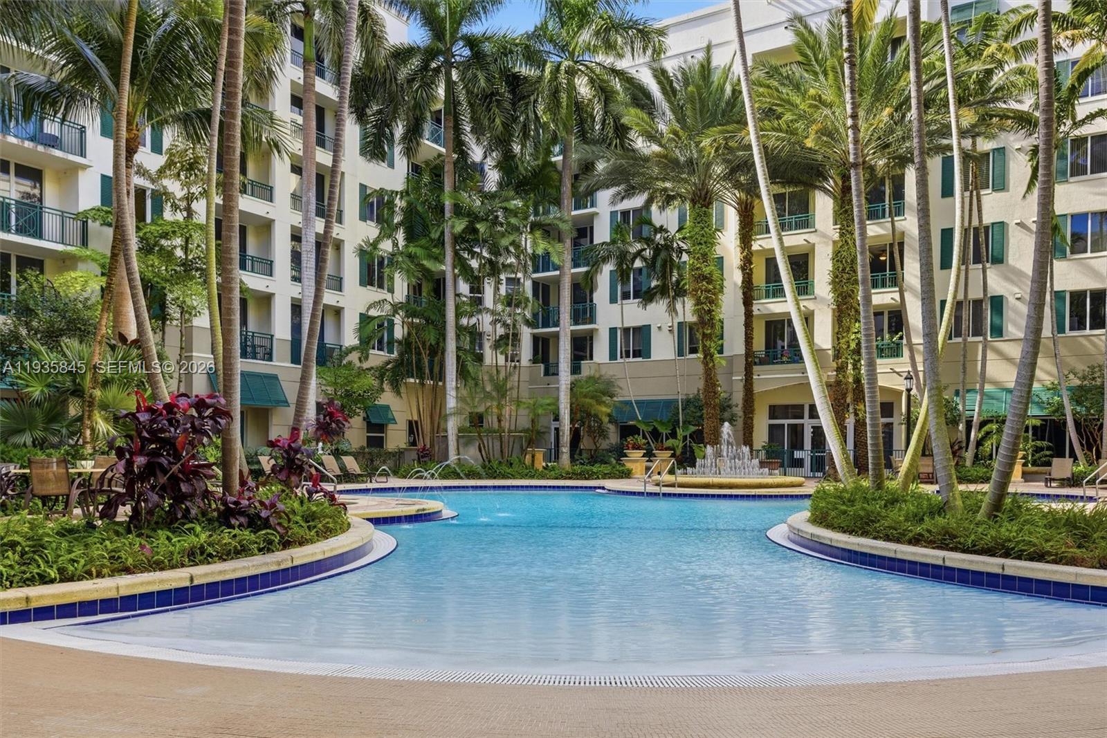 VERANDA CONDO - Residential