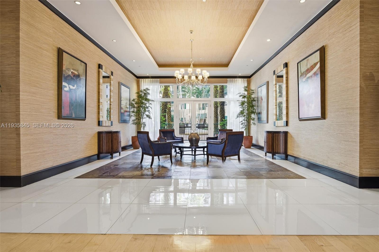 VERANDA CONDO - Residential