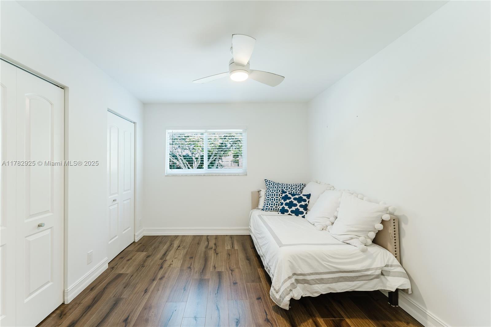 BOCA PARK CONDO - Residential