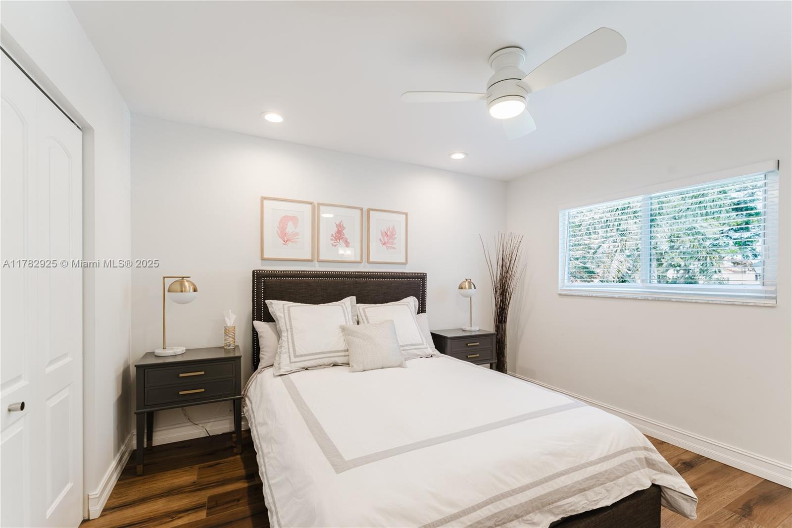 BOCA PARK CONDO - Residential