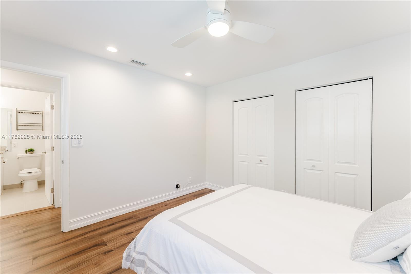 BOCA PARK CONDO - Residential