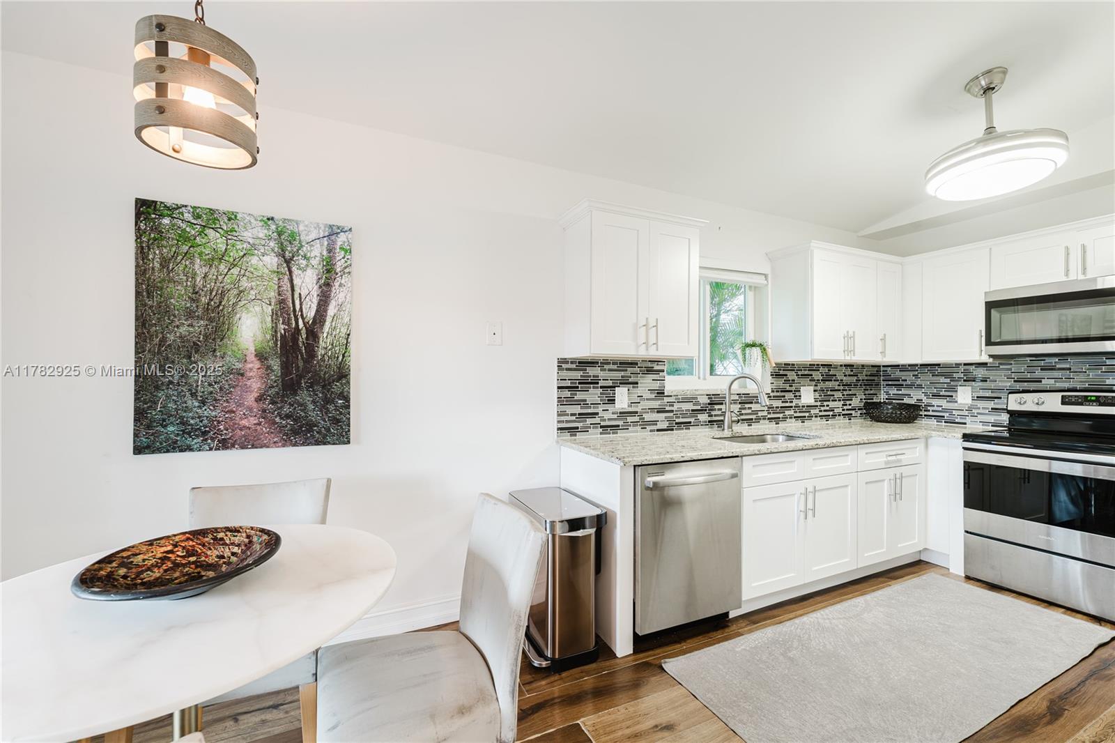BOCA PARK CONDO - Residential