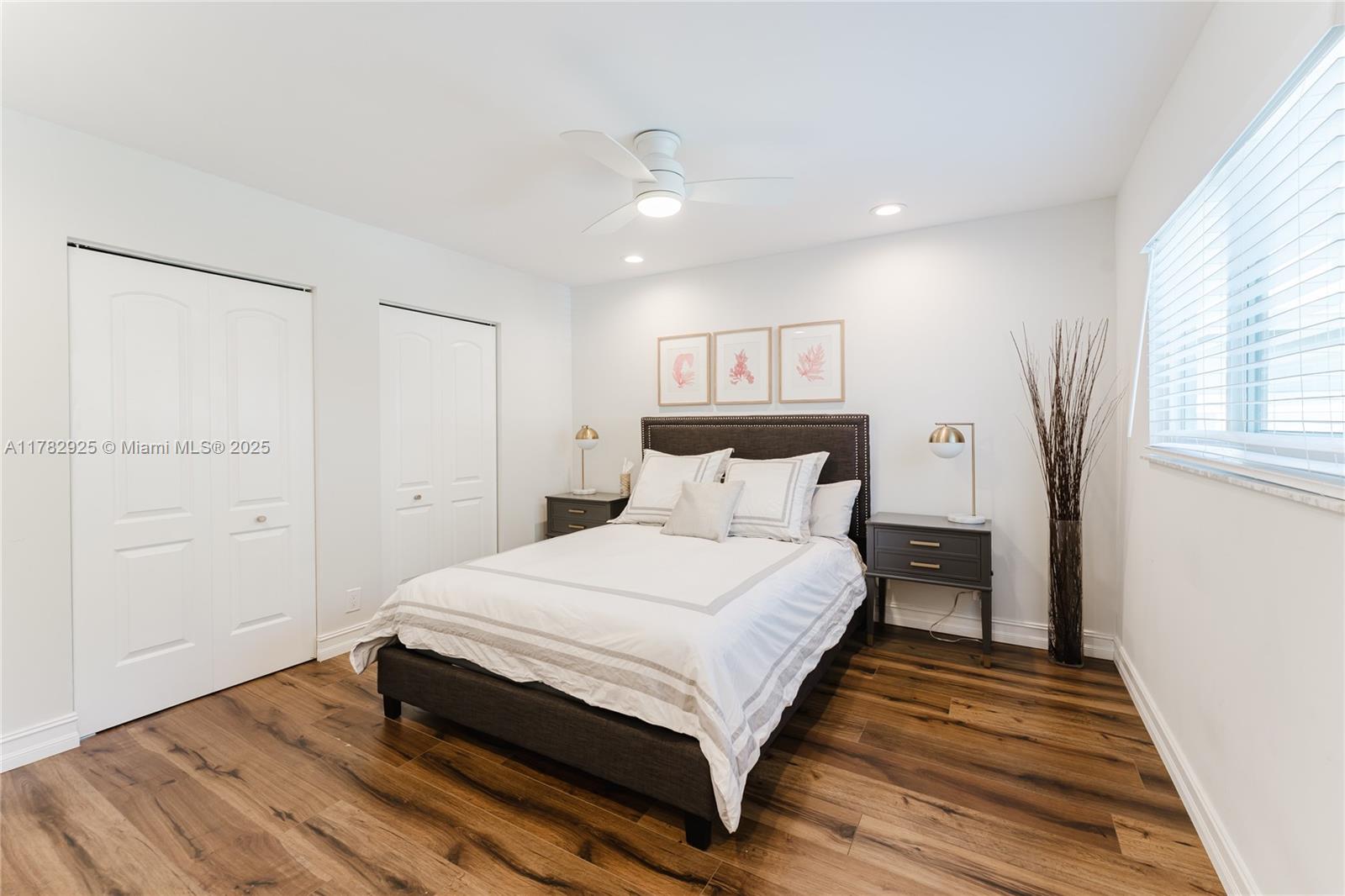 BOCA PARK CONDO - Residential