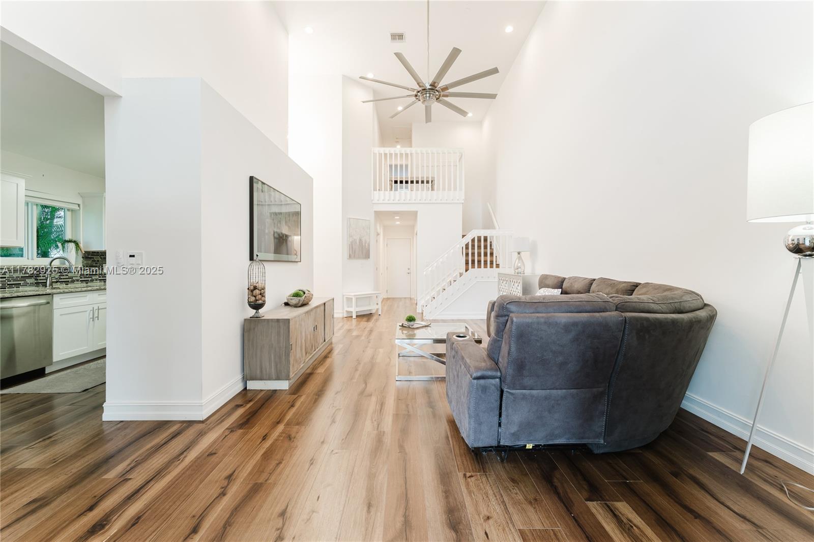 BOCA PARK CONDO - Residential