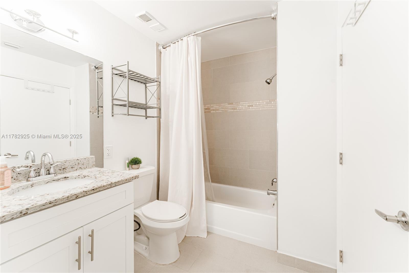 BOCA PARK CONDO - Residential