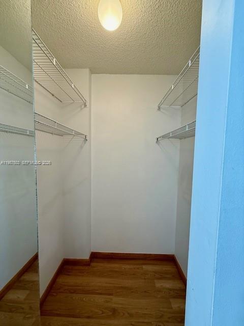 18TH HOLE AT INVERRARY CO - Residential