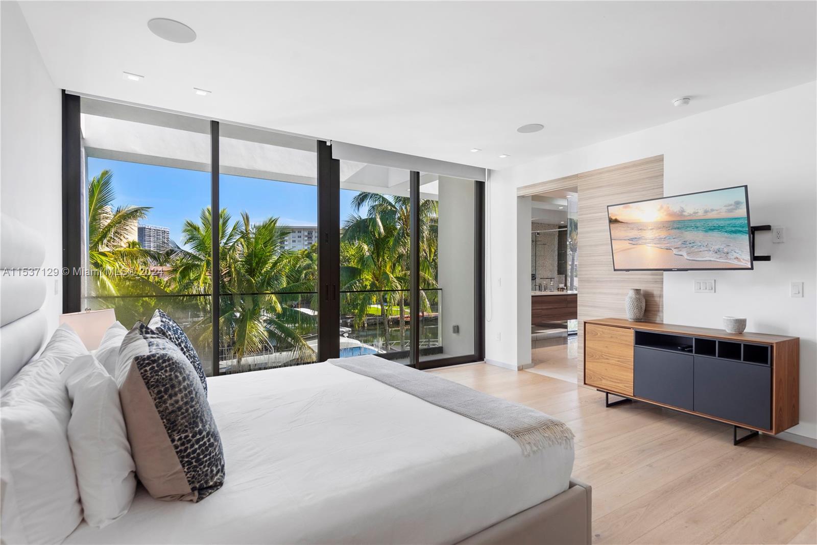 GOLDEN ISLES SEC - Residential
