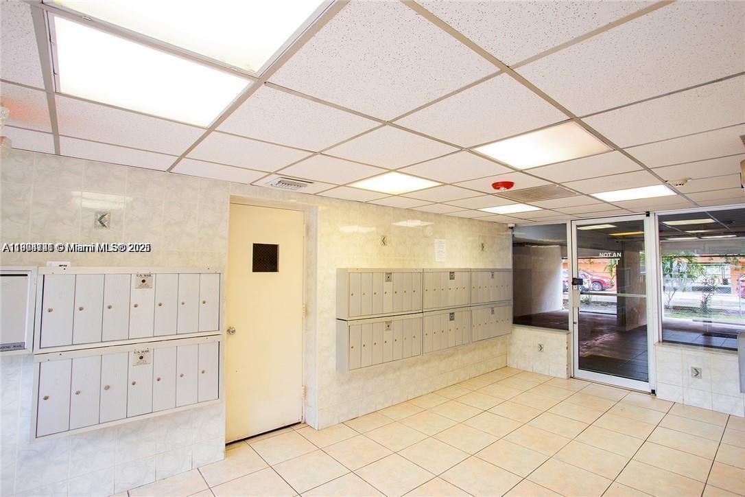 WINDWARD CONDO - Residential Lease