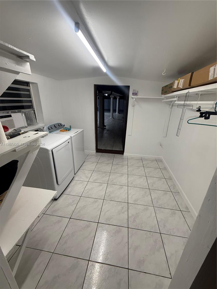 4TH ADDN TO PALM SPRINGS - Residential Lease