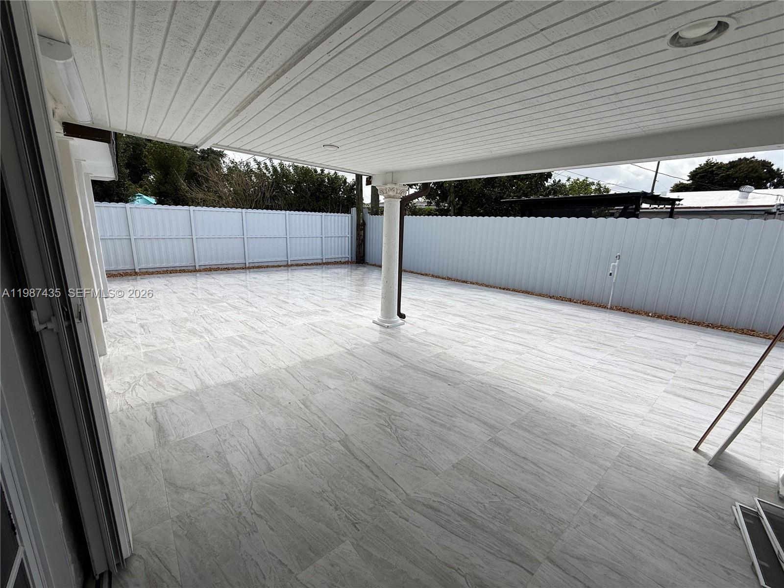 4TH ADDN TO PALM SPRINGS - Residential Lease