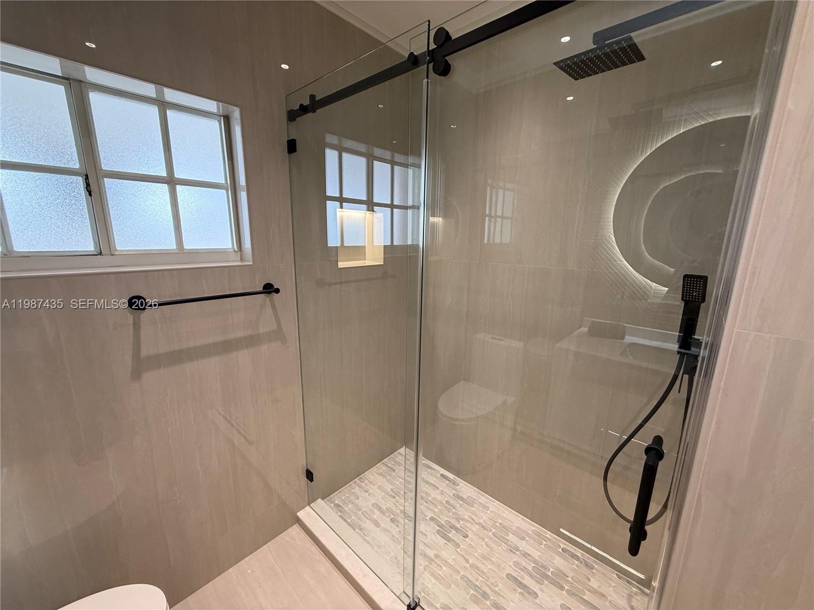 4TH ADDN TO PALM SPRINGS - Residential Lease