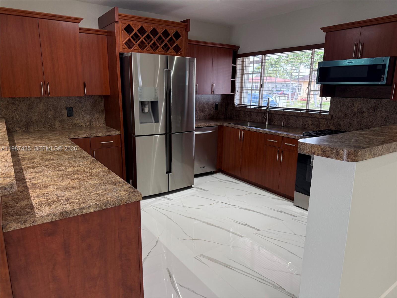 4TH ADDN TO PALM SPRINGS - Residential Lease