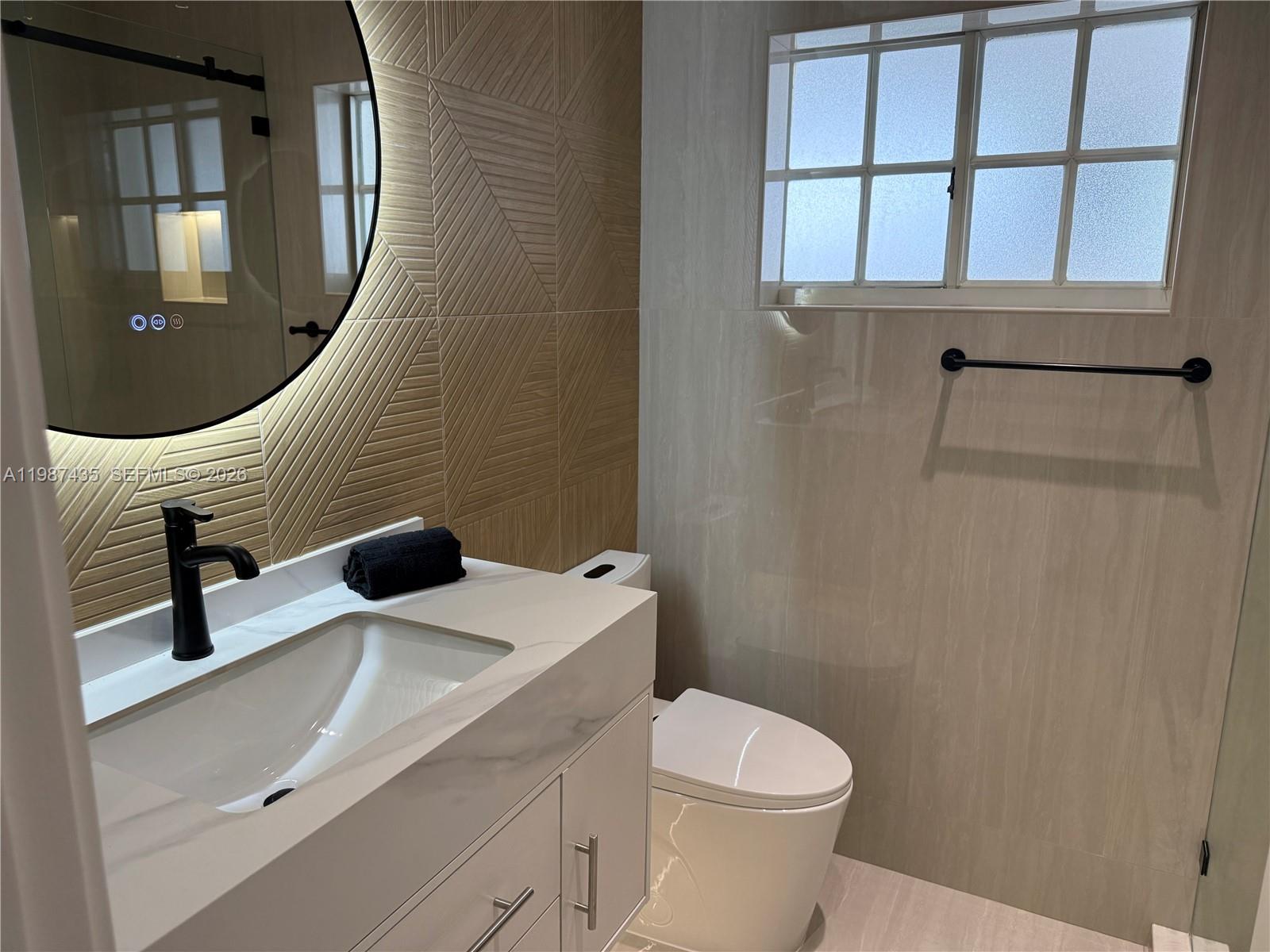 4TH ADDN TO PALM SPRINGS - Residential Lease