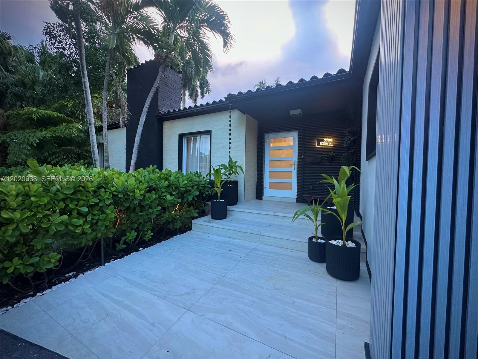 7700 Coquina Dr