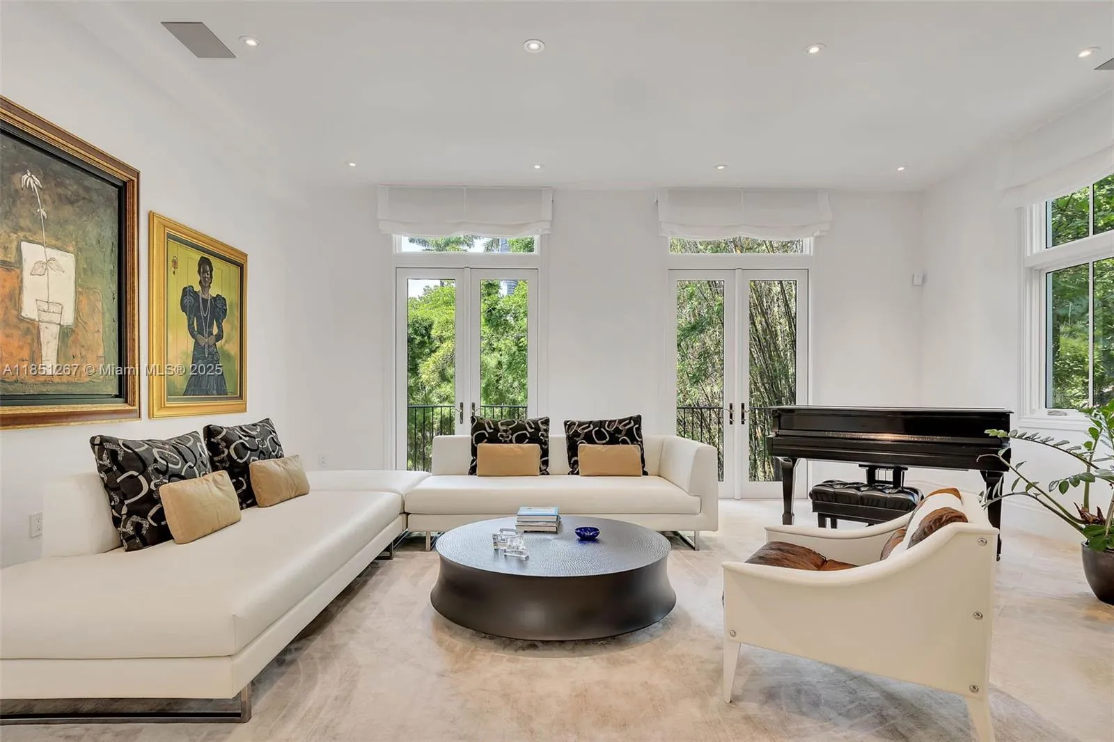 Miami, Florida 33133, United States, 6 Bedrooms Bedrooms, ,7 BathroomsBathrooms,Residential,Active,185157