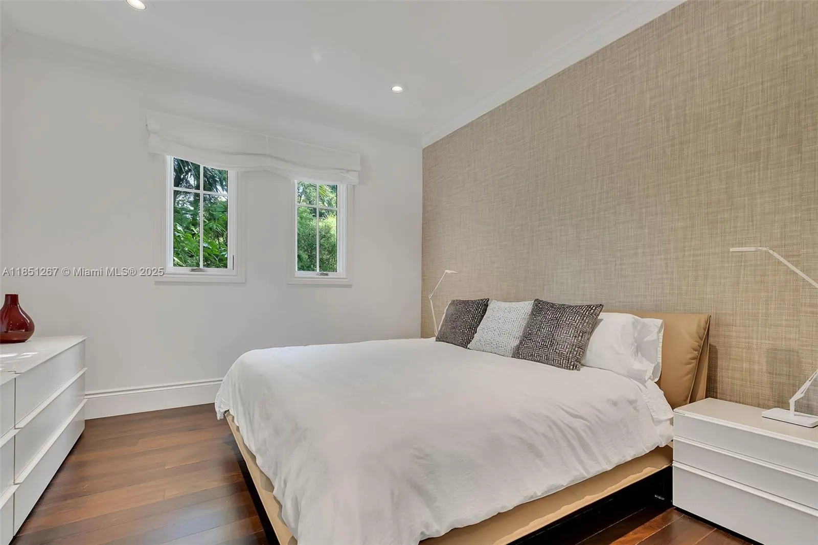 Miami, Florida 33133, United States, 6 Bedrooms Bedrooms, ,7 BathroomsBathrooms,Residential,Active,185157