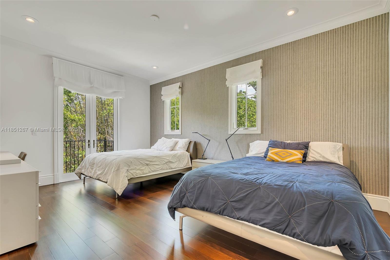 HUGHES COVE - Residential Lease