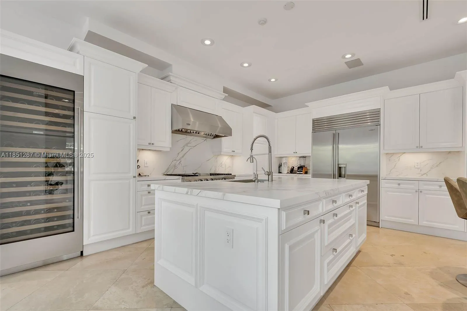 Miami, Florida 33133, United States, 6 Bedrooms Bedrooms, ,7 BathroomsBathrooms,Residential,Active,185157